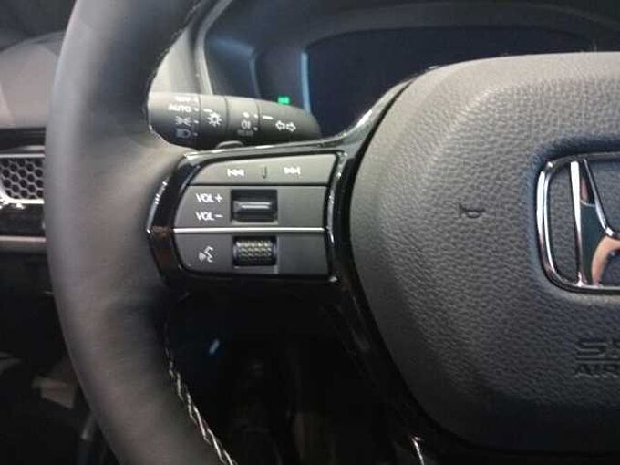 Honda CIVIC 2.0 i-MMD Elegance CVT